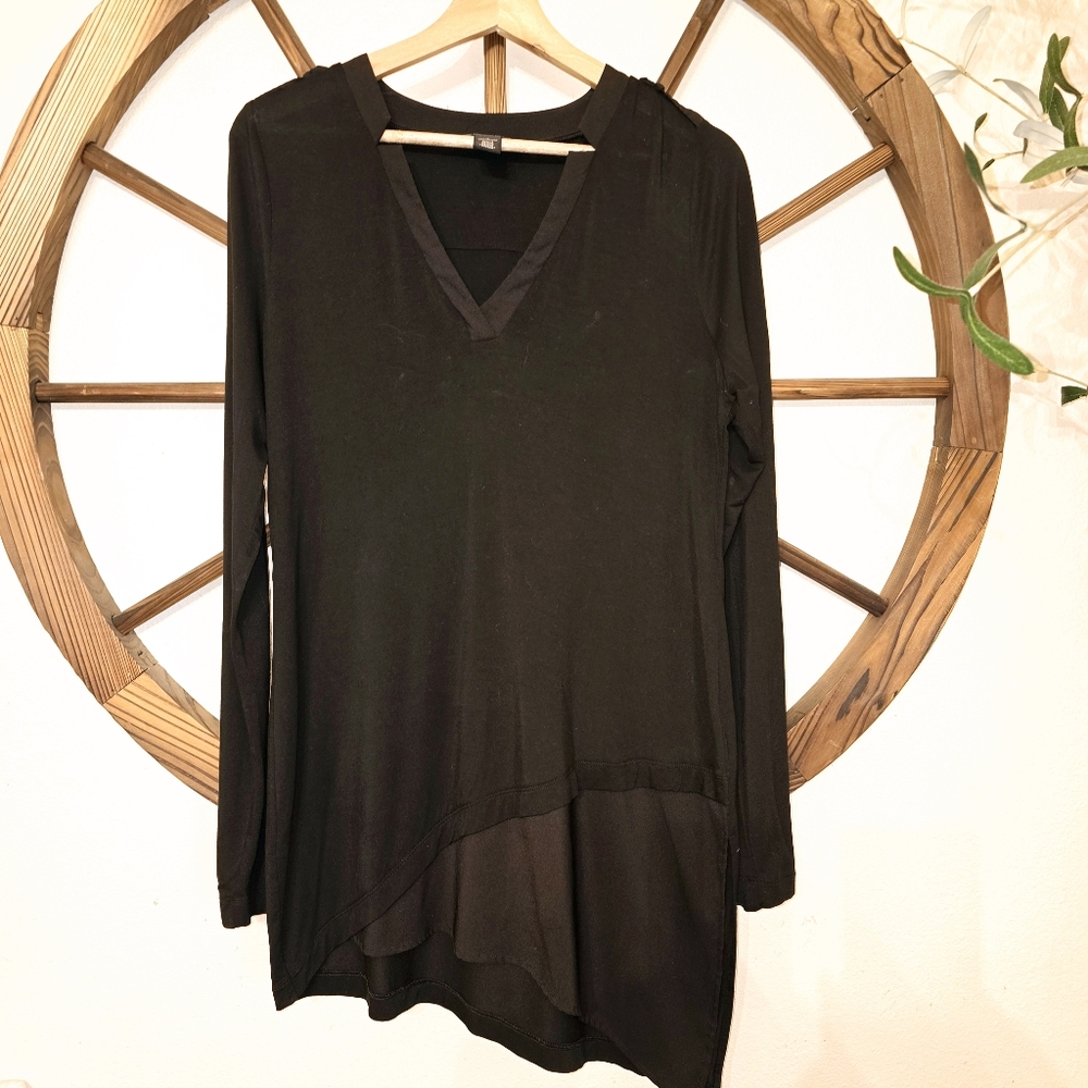 White House Black Market, shirt, women's small, angled hem, jersey tunic